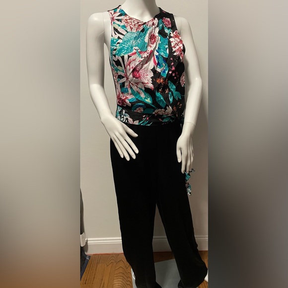 Diane Von Furstenberg sleeveless, wide-leg pants jumpsuit (NWT) Size 4 (S) - Picture 7 of 8